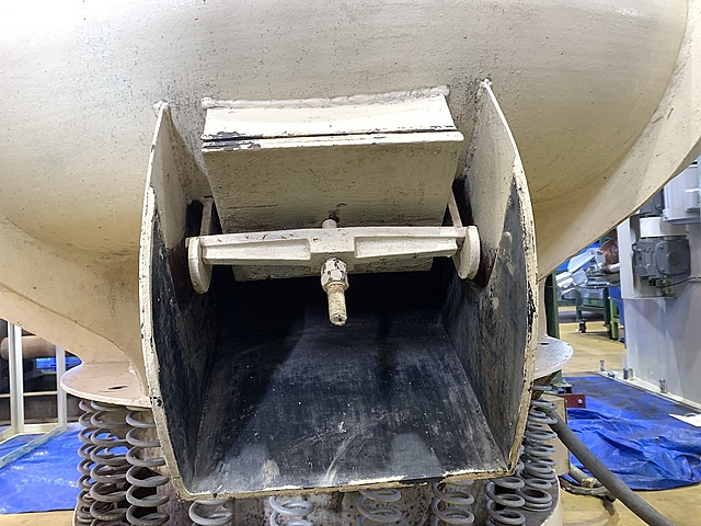 C178199 振動バレル研磨機 チップトン CCL-600_1