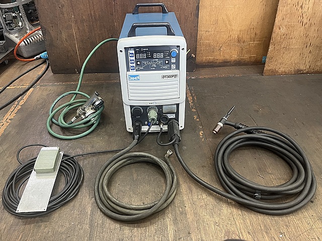 C182476 TIG溶接機 ダイヘン DT-303P(S-1)_0