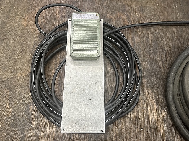 C182476 TIG溶接機 ダイヘン DT-303P(S-1)_5