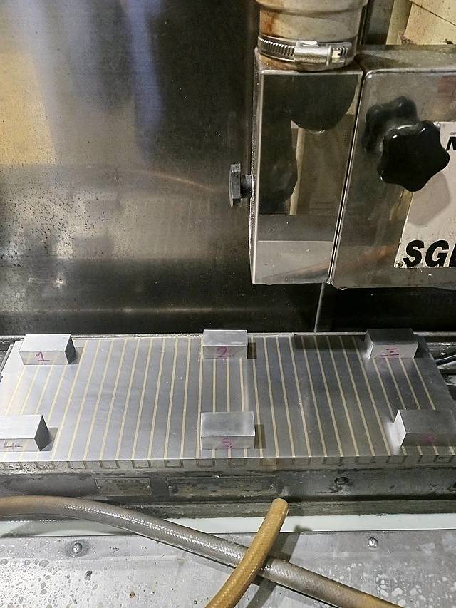 H019080 平面研削盤 長瀬 SGE-515BLD2-E2_13