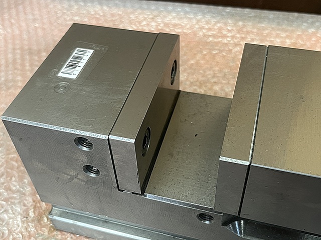 C183148 治具マシンバイス 津田駒 VJ-100_1