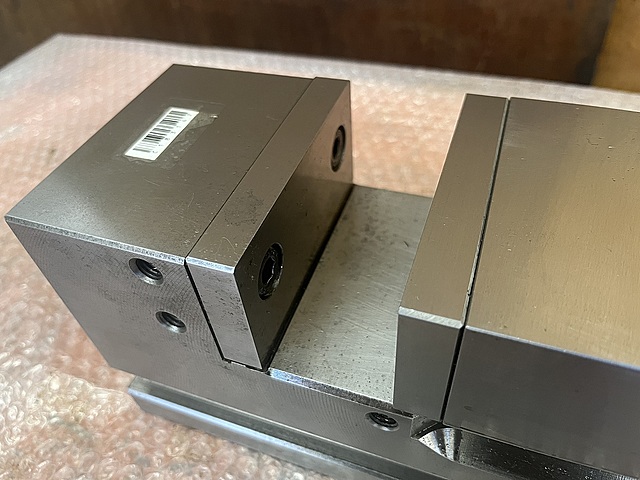 C183147 治具マシンバイス 津田駒 VJ-100_1