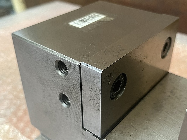 C183147 治具マシンバイス 津田駒 VJ-100_2