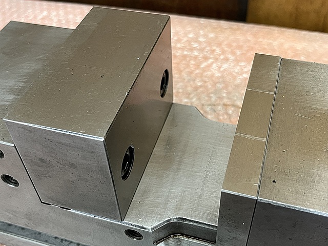 C183133 治具マシンバイス 津田駒 VJ-100_1