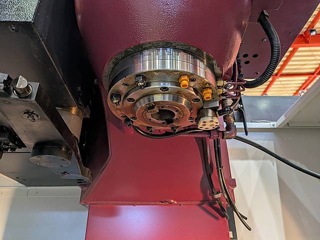 P008757 立型マシニングセンター OKK VM5Ⅲ_4