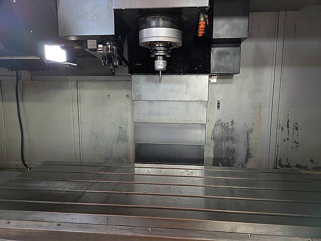 P009077 立型マシニングセンター 豊田工機 FV1565S_1