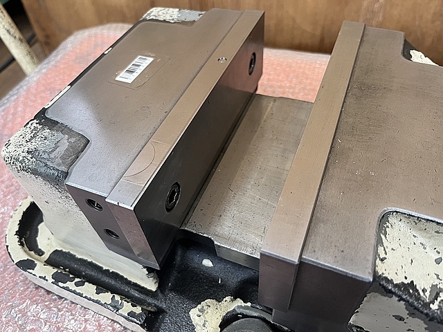 C183227 精密マシンバイス 津田駒 VR-200_1