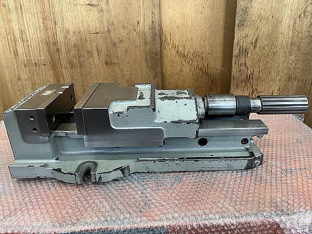 C183261 油圧バイス 津田駒 VH-200_0