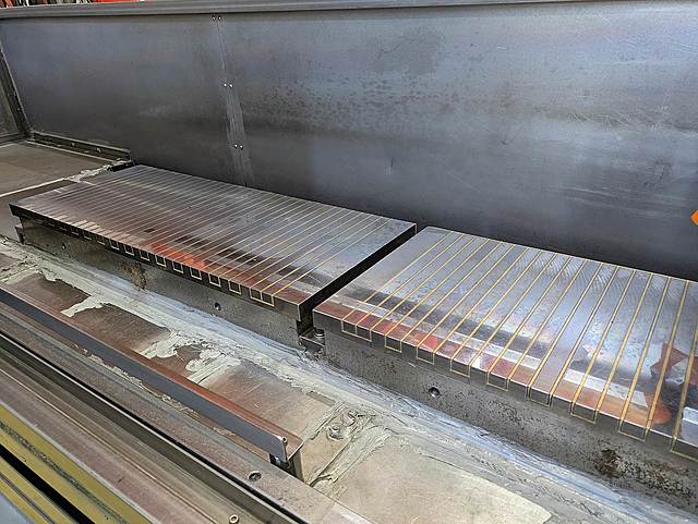 P009133 立軸角テーブル研削盤 三進精機 SPG-30035_3