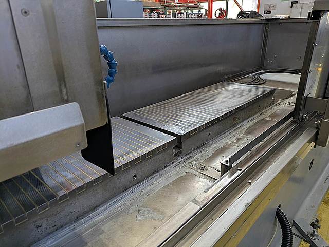 P009133 立軸角テーブル研削盤 三進精機 SPG-30035_4