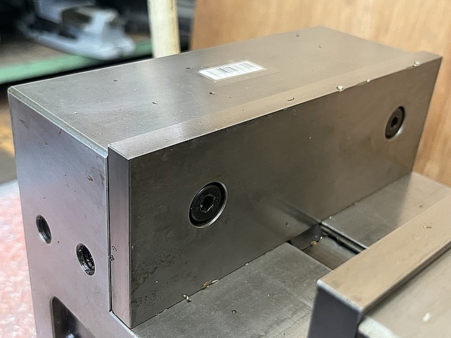 C174503 ロックタイト精密マシンバイス ナベヤ LTCV200_2