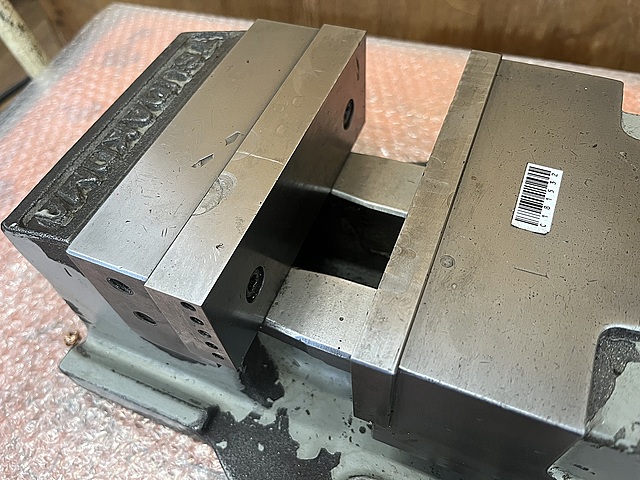 C181532 油圧バイス 津田駒 VH-150_1