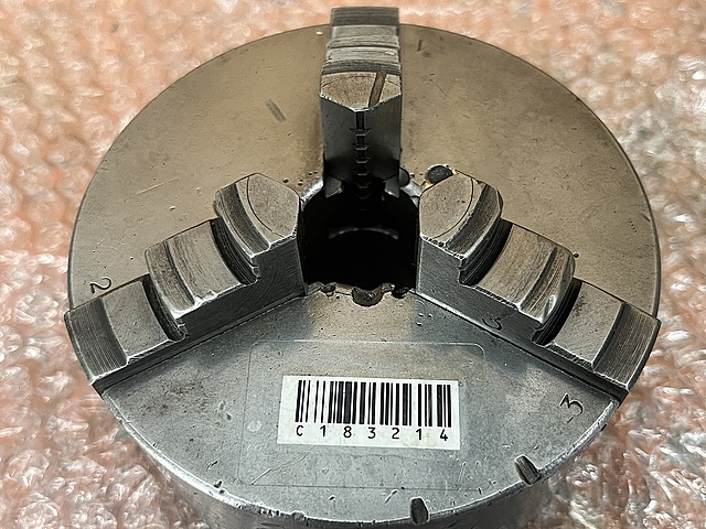 C183214 スクロールチャック -- 4吋_2