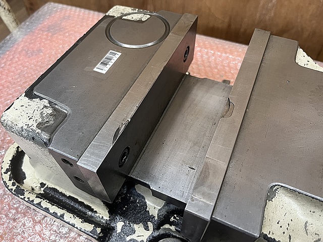 C183228 精密マシンバイス 津田駒 VR-200_1