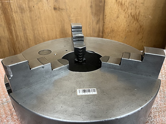 C183221 スクロールチャック -- 12吋_3