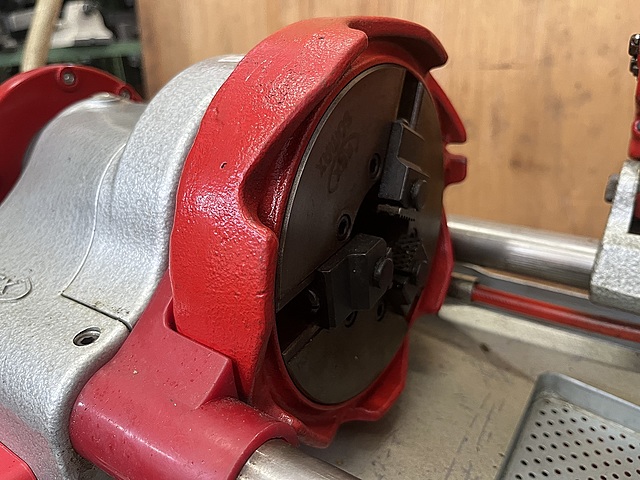 C181914 パイプネジ切り機 REX N40AⅢ(565222)_1