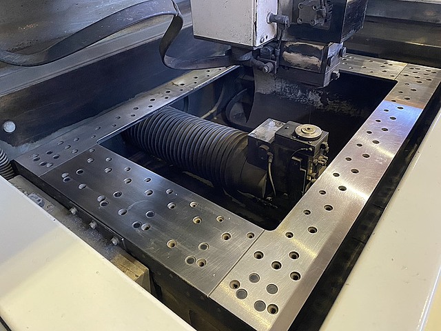 P009183 ＮＣワイヤーカット 牧野フライス製作所 UP53J_5