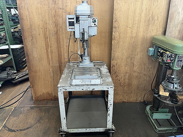 C176003 タッピング盤 ブラザー BT1-215_0