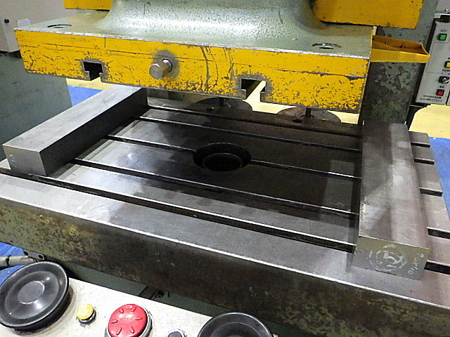 H019759 Ｃ型プレス アイダ NC1-110(2)_3