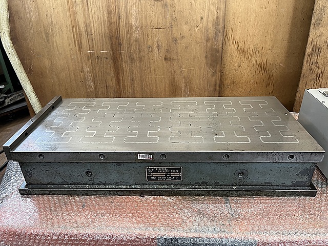 C183824 電磁チャック 富士磁工 SFA290×650_1