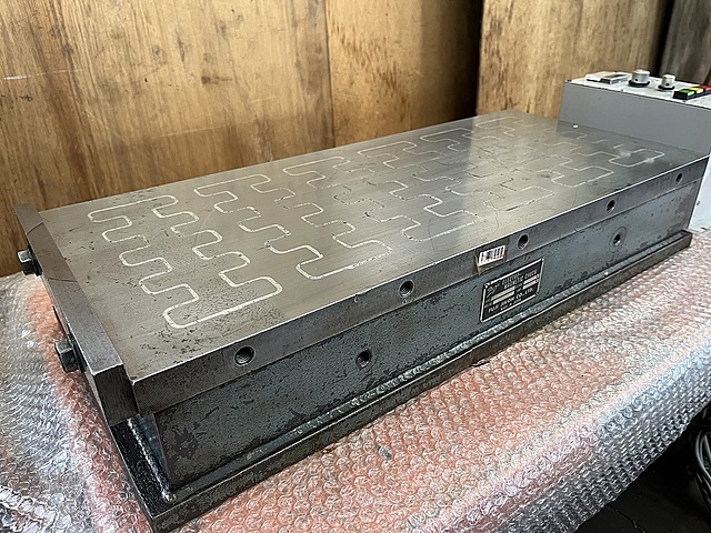 C183824 電磁チャック 富士磁工 SFA290×650_3