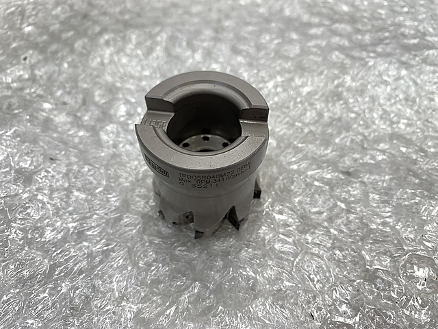 C184118 フェイスミル タンガロイ TPD05R040M22.0E08_2