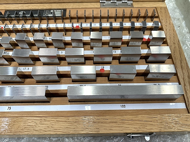 C184128 ブロックゲージ ツガミ B-2_1