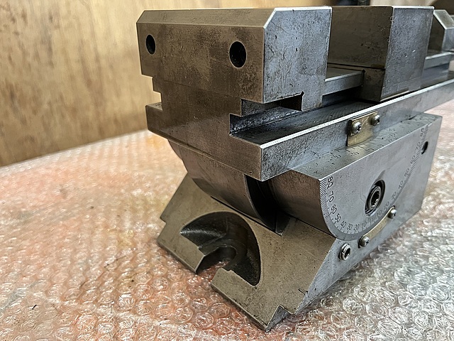 C184205 傾斜精密バイス -- 100_4