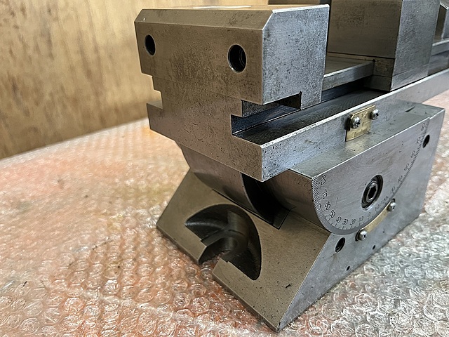 C184206 傾斜精密バイス -- 100_4