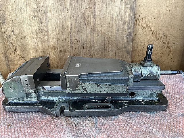 C182403 油圧バイス 武田機械 TK-200HVS-U_0