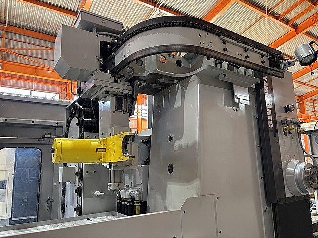 H019702 ＮＣ横フライス 山崎技研 YZB-88ATC_4