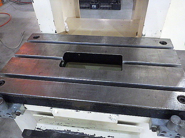 H019787 Ｃ型プレス アマダ TP-35C-X2_3