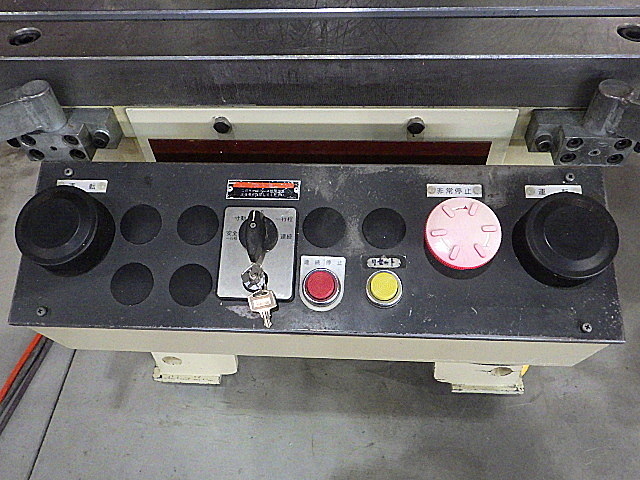 H019791 Ｃ型プレス アマダ TP-35C-X2_4