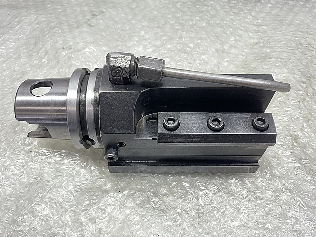 C184702 切削ホルダー --_1