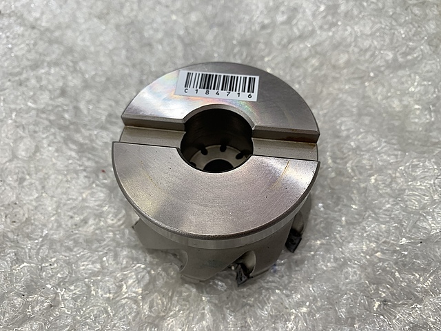 C184716 フェイスミル 三菱マテリアル APX3000R08009CA_0