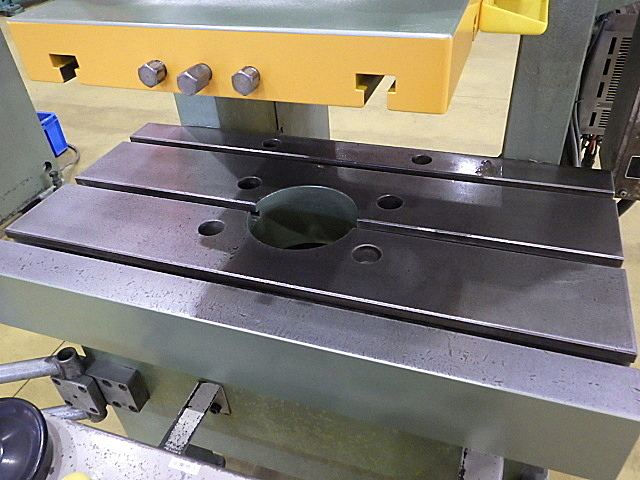 H019757 Ｃ型プレス アイダ NC1-45(2)_3