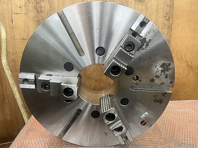 C183906 スクロールチャック NOBEL