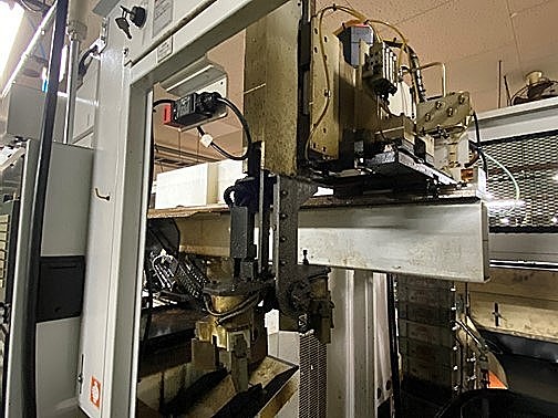 G006039 ＮＣ旋盤 滝沢 TT-2100G_2