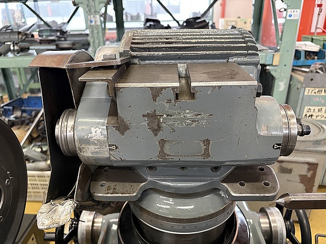 C165336 万能工具研削盤 牧野フライス製作所 C-40_2