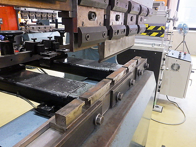 H019305 ベンダー アマダ RG-35S_3