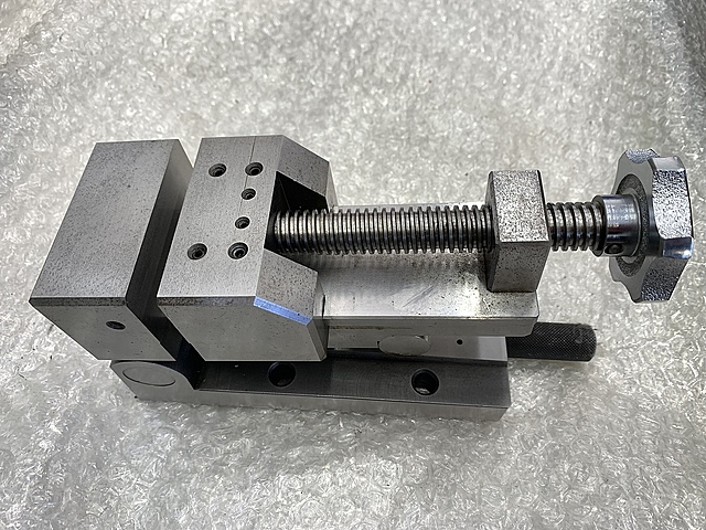 C185611 傾斜精密バイス JAM_1