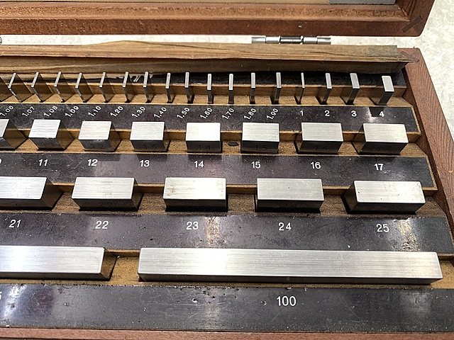 C185638 ブロックゲージ ミツトヨ BM1-47-2(516-960)_1