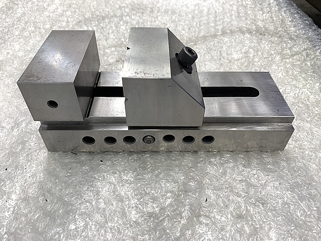 C185670 精密バイス -- 70_0