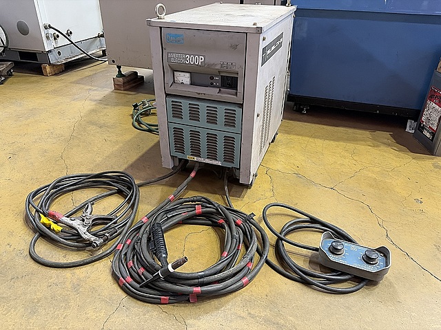 C185656 TIG溶接機 ダイヘン AVP-300_0