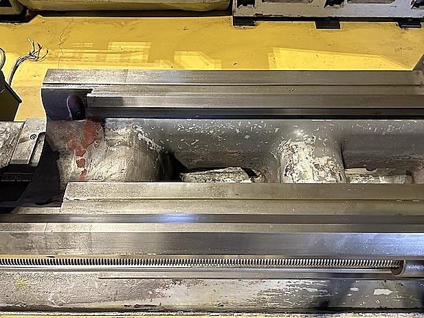 H019841 汎用旋盤 中部工機 LLA-1500_5