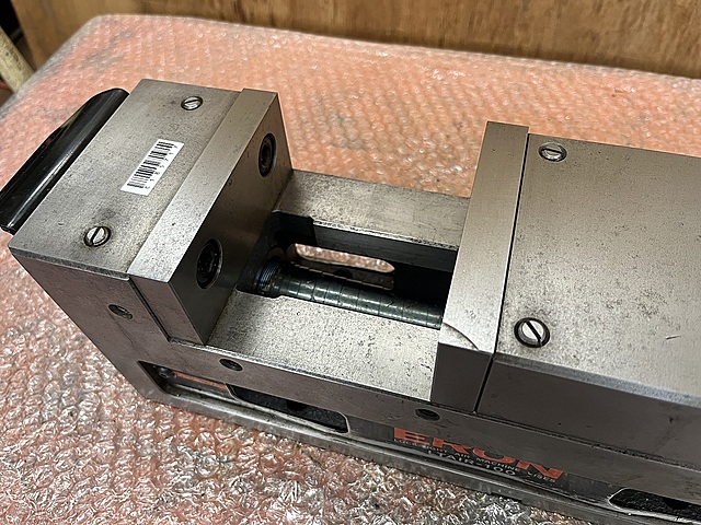 C185717 ロックタイトエアーマシンバイス ナベヤ LTAIR-100_1