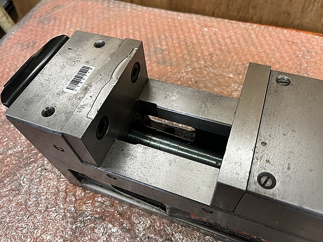 C185718 ロックタイトエアーマシンバイス ナベヤ LTAIR-100_1