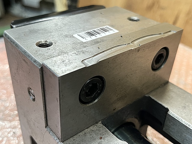 C185718 ロックタイトエアーマシンバイス ナベヤ LTAIR-100_2