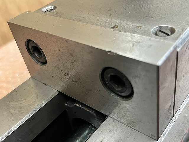 C185718 ロックタイトエアーマシンバイス ナベヤ LTAIR-100_3