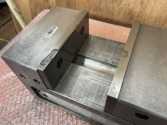 C185721 ロックタイト精密マシンバイス ナベヤ LTCV160H_1